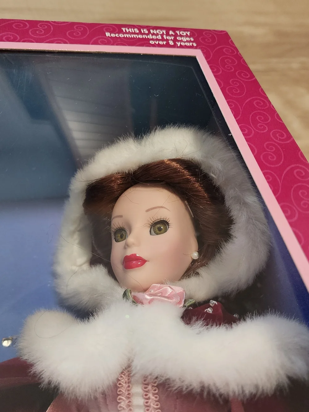 NIB Disney Beauty & The Beast Princess Belle Porcelain Keepsake Doll 2002